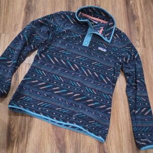 Patagonia Blue and Pink Fleece Pullover